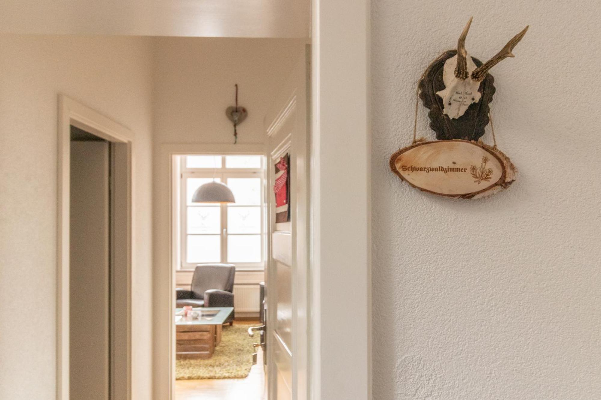 Schwarzwaldzimmer & Schwarzwald Design Apartment Rottweil Bagian luar foto