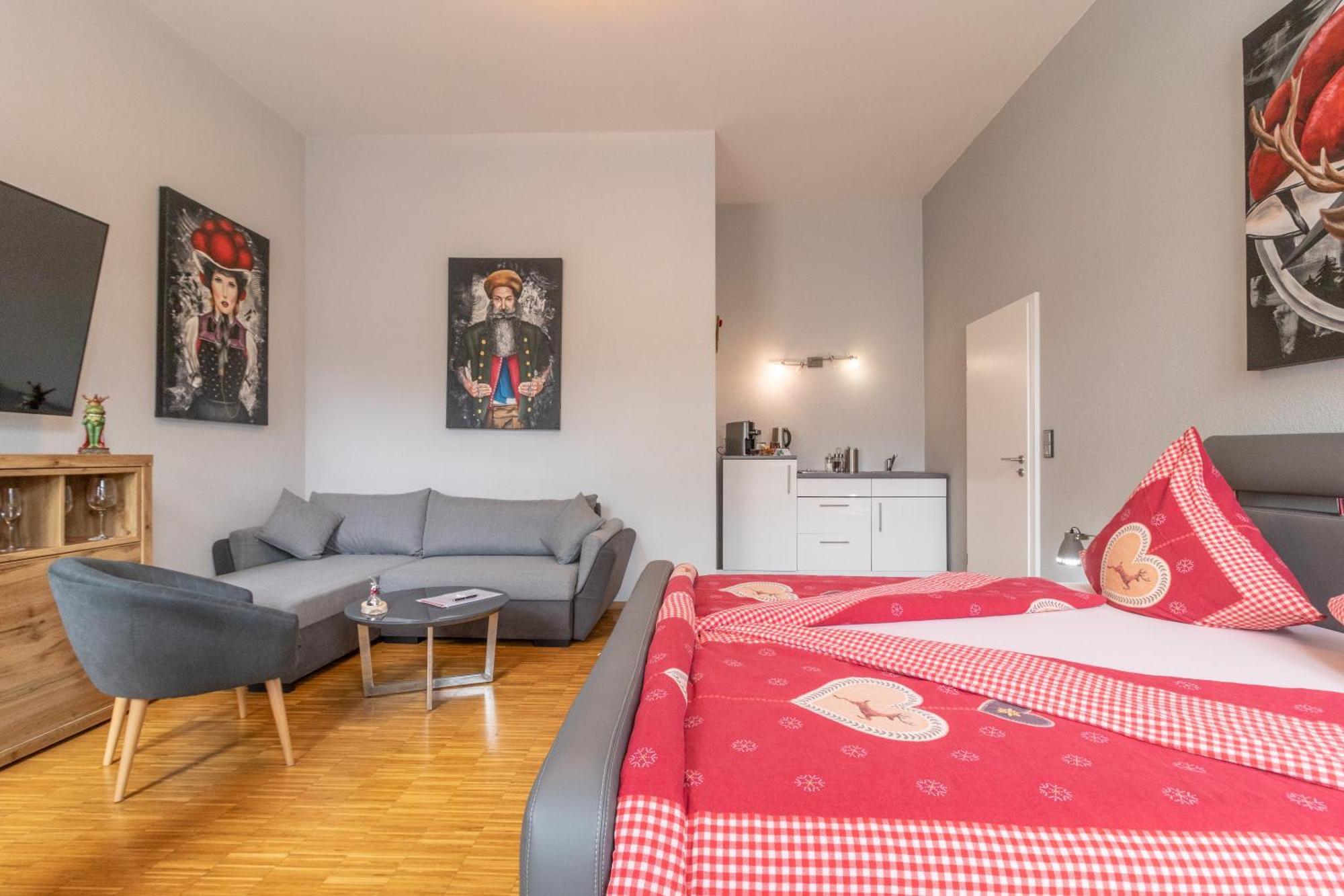 Schwarzwaldzimmer & Schwarzwald Design Apartment Rottweil Bagian luar foto